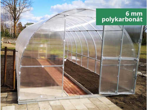 Oblúkový skleník 2×3 m z polykarbonátu