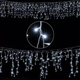 Krásna vianočná svetelná reťaz 5 m studená biela 200 LED